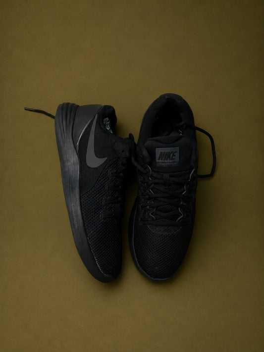 Nike Lunar Apparent